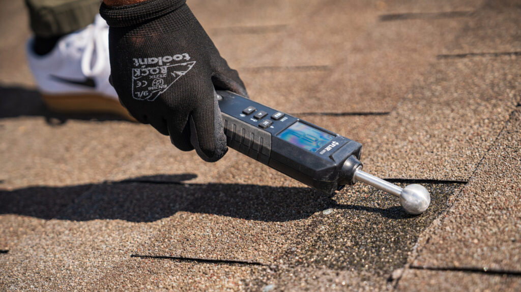Austin Roofers free roof inspection moisture test